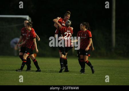 Verwood, Regno Unito. 25 agosto 2021. Durante la partita della Womens National League tra AFC Bournemouth e Southampton Women FC al Potterne Park di Verwood, Inghilterra Credit: SPP Sport Press Photo. /Alamy Live News Foto Stock