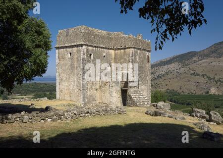 archeologia e storia della Grecia la torre di Ragio nel sito archeologico della penisola di Ligia, Igoumenitsa Foto Stock