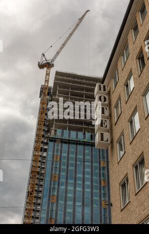 Cantiere del nuovo grattacielo The Spin, Frankfurt am Main, Germania Foto Stock