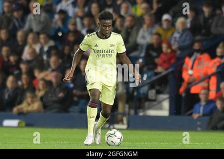 West Bromwich, Regno Unito. 25 ago 2021. Bukayo Saka #7 dell'Arsenal con la palla a West Bromwich, Regno Unito il 8/25/2021. (Foto di Simon Whitehead/News Images/Sipa USA) Credit: Sipa USA/Alamy Live News Foto Stock