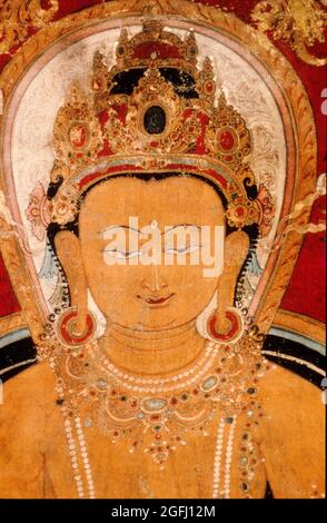 Nepal: Ratna Sambhava. 13 ° secolo d.C. dettaglio di testa lotus indossando corona con otto ornamenti gioiello. Su cotone. Foto Stock
