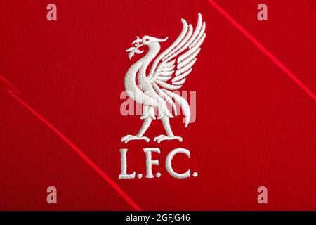 Primo piano del kit Liverpool FC 2020/21. Foto Stock