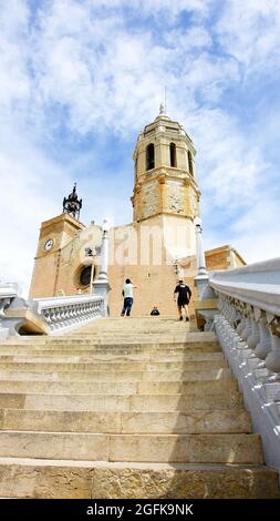 Panorámica desde la escalation de la iglesia de sant Bartomeu y Santa Tecla, Sitges, Barcellona, Catalunya, España, Europa Foto Stock