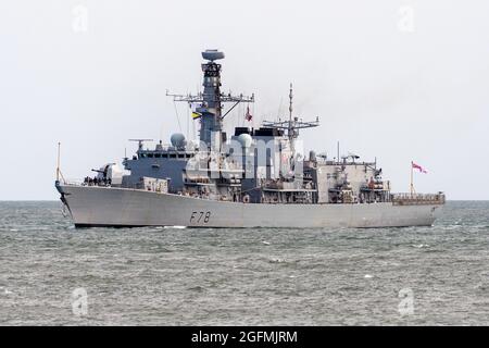 HMS Kent è una fregata anti-sottomarina di tipo 23 gestita dalla Royal Navy. Foto Stock