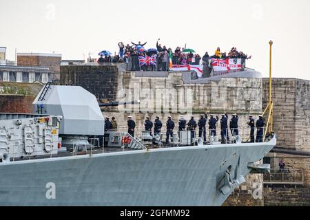 HMS Kent è una fregata anti-sottomarina di tipo 23 gestita dalla Royal Navy. Foto Stock