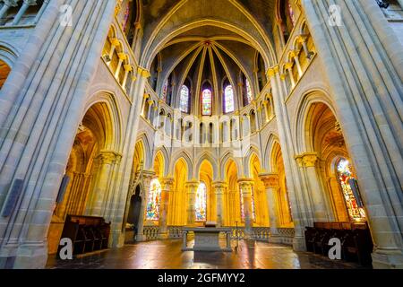 All'interno della Cattedrale di Notre Dame di Losanna. La cattedrale è considerata un'importante chiesa gotica. Svizzera. Losanna è una città Foto Stock