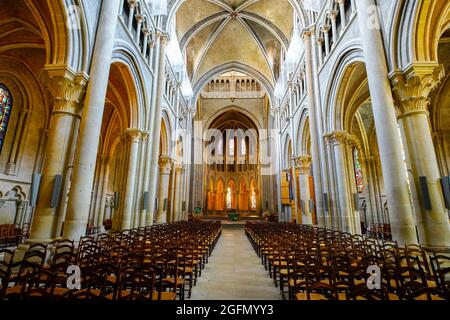 All'interno della Cattedrale di Notre Dame di Losanna. La Cattedrale è considerata un importante edificio gotico. Svizzera. Losanna è una città Foto Stock