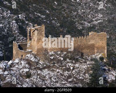 Francia. Aude (11) Lastours castello cataro sotto la neve Foto Stock