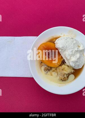 West Virginia, Pan Pudding e Peach Dessert. Foto Stock