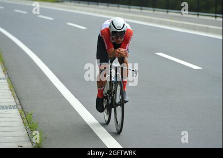 Shizuoka, Giappone. 28 luglio 2021. Nelson Oliveira (por) Ciclismo : prova individuale degli uomini durante i Giochi Olimpici di Tokyo 2020 a Shizuoka, Giappone . Credit: Masahiro Tsurugi/AFLO/Alamy Live News Foto Stock