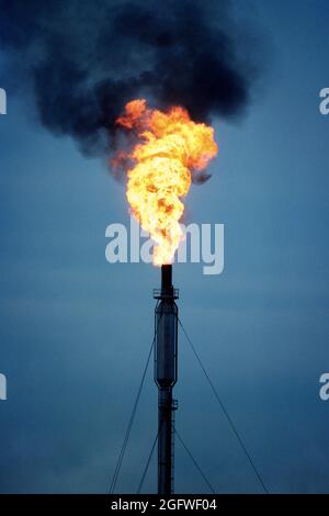 Flare-stack, Grangemouth Oil Refinery, Regno Unito, Scozia, Grangemouth Foto Stock