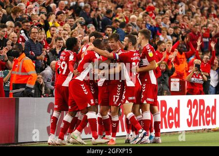 Uche Ikpeazu di Middlesbrough si congratula dopo aver segnato dal punto di rigore per renderlo 1-0 - Middlesbrough contro Queens Park Rangers, Sky Bet Championship, Riverside Stadium, Middlesbrough, UK - 18 agosto 2021 solo per uso editoriale - si applicano le restrizioni DataCo Foto Stock