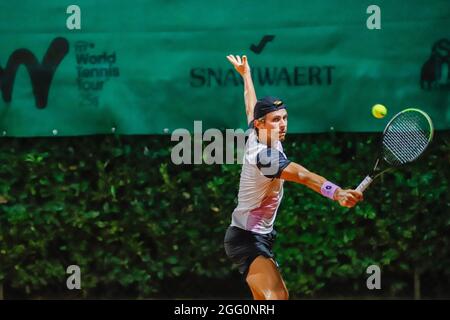 Sporting Tennis Lesa, Lesa (NO), Italy, August 27, 2021, Matteo Martineau dalla Francia durante la Lesa Cup 2021 - ITF - Tennis Internationals Foto Stock