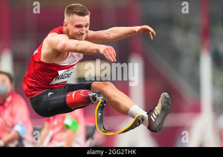 28 agosto 2021: Daniel Wagner dalla Danimarca al salto lungo durante l'atletica al Tokyo Paralympics, Stadio Olimpico di Tokyo, Tokyo, Giappone. Prezzo Kim/CSM Foto Stock