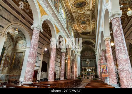 La Cattedrale di Santa Maria Assunta e San Genesio è il principale luogo di culto cattolico a San Miniato, la chiesa madre della diocesi del sam Foto Stock