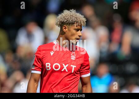 Derby, Regno Unito. 28 agosto 2021. Lyle Taylor #33 di Nottingham Forest a Derby, Regno Unito il 8/28/2021. (Foto di Conor Molloy/News Images/Sipa USA) Credit: Sipa USA/Alamy Live News Foto Stock