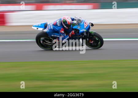 Silverstone, Inghilterra, 28 ago, 2021 #42 Alex RINS, spagnolo: Team Suzuki Ecstarduring qualifica per il Monster Energy British Grand Prix a Silversto Foto Stock