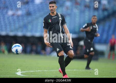 Roma, Italia. 28 agosto 2021. ROMA, Italia - 28.08.2021: In azione durante la Serie Italiana UNA partita di calcio tra ROMA e FIORENTINA allo stadio Olimpico di Roma il 22 agosto 2021. Credit: Independent Photo Agency/Alamy Live News Foto Stock