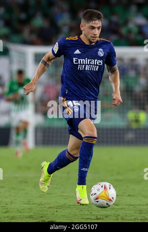 Siviglia, Spagna. 28 agosto 2021. Fede Valverde del Real Madrid CF durante la partita la Liga Santader tra Real Betis Balompie e Real Madrid CF a Benito Villamarin a Siviglia, Spagna, il 28 agosto 2021. (Credit: Jose Luis Contreras) Credit: DAX Images/Alamy Live News Foto Stock