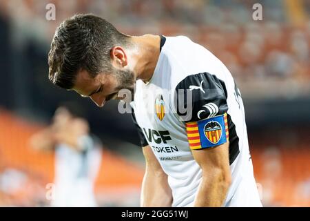 Valencia, Spagna. 27 ago 2021. Jose Luis Gaya di Valencia CF visto durante la partita di calcio spagnola la Liga tra Valencia CF e Deportivo Alavés allo stadio Mestalla. Punteggio finale; Valencia CF 3:0 Deportivo Alaves. Credit: SOPA Images Limited/Alamy Live News Foto Stock