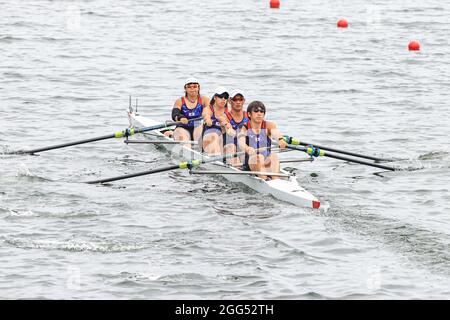 Tokyo, Giappone. 29 agosto 2021. Ryohei Ariyasu (JPN), Toshihiro Nishioka (JPN), Yui Kimura (JPN), Haruka Yao (JPN) Rowing : PR3 misto Coxed Four Final B durante i Giochi Paralimpici di Tokyo 2020 alla Sea Forest Waterway di Tokyo, Giappone . Credit: AFLO SPORT/Alamy Live News Foto Stock