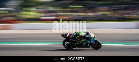 Valentino Rossi di Petronas Yamaha durante la gara di MotoGP Monster Energy British Grand Prix a Silverstone, Towcester. Data foto: Domenica 29 agosto 2021. Foto Stock