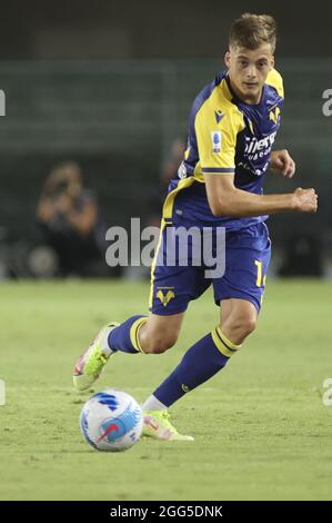 Ivan Ilic - Hellas Verona - durante Hellas Verona FC vs Inter - FC Internazionale, Campionato Italiano di calcio A Verona, Italia, Agosto 27 2021 Foto Stock