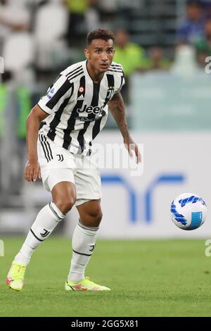 Torino, 28 agosto 2021. Danilo della Juventus durante la Serie A allo Stadio Allianz di Torino. Il credito d'immagine dovrebbe essere: Jonathan Moscrop / Sportimage Foto Stock