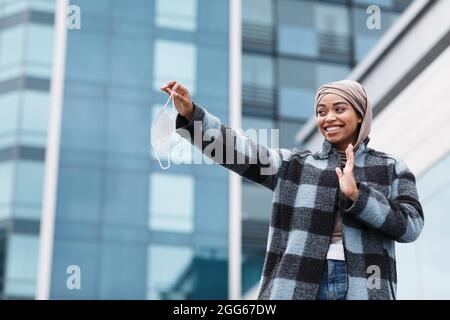 Bye-bye virus, nuovo normale dopo la quarantena covid-19, essere al sicuro Foto Stock