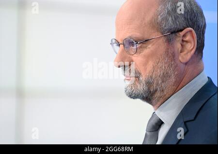 Esclusiva - Francis Letellier riceve Jean Michel Blanquer allo spettacolo Dimanche en Politique domenica 29 agosto 2021 a Parigi, Francia. Foto di Stephane le Tellec /ABACAPRESS.COM Foto Stock