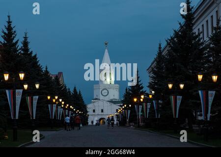 KAZAN, RUSSIA - LUGLIO 29 2021: Chiesa del Salvatore non fatta per mano nel Cremlino Kazan. Foto Stock