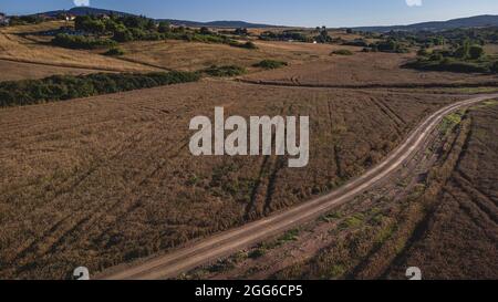 Campi vicino al villaggio di Ravadinovo Foto Stock