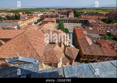 Veduta aerea di Santo Domingo de la Calzada dal campanile, la Rioja, Spagna, Europa Foto Stock