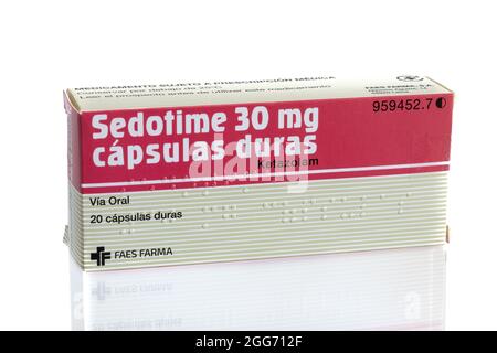 Huelva, Spagna - 28 agosto 2021: Scatola spagnola del marchio Ketazolam Sedotime. Derivato della benzodiazepina del farmaco. Possiede ansiolitico, anticonvulsivante, sed Foto Stock