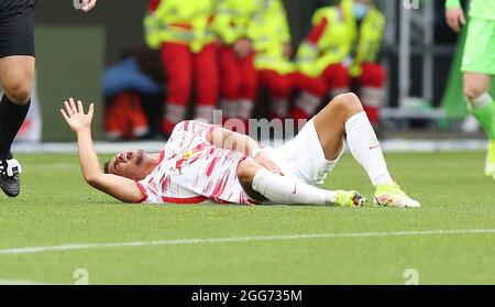 Wolfsburg, Germania. 29 agosto 2021. Primo Bundesliga. 2021/2022 Calcio: Calcio: 29.08.2021 VfL Wolfsburg - RB Leipzig RB AndrvÂ © Silva, infortunio, ferito, gesto, gesto, www.firosportphoto.de, copyright by firo sportphoto: Coesfelder Str. 207 D-48249 DvÂºlmen www.firosportphoto .de mail@firosportphoto.de dati del conto: (V olksbank B ochum - W itten) IBAN: DE68430601290341117100 BIC: GENODEM1BOC Tel: Â¬Â † 49-2594-9916004 Fax: Â¬Â † 49-2594-9916005 Credit: dpa/Alamy Live News Foto Stock