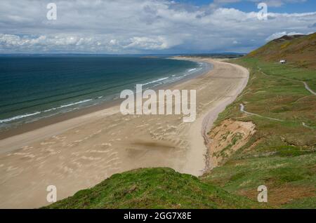 Splendida Rhossili Bay sulla penisola di Gower (spiaggia di prima classe) Foto Stock