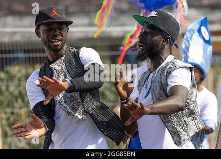 Butetown Carnival Parade 2021, Cardiff, Galles. REGNO UNITO Foto Stock