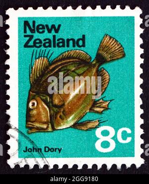 NUOVA ZELANDA - CIRCA 1970: Un francobollo stampato in Nuova Zelanda mostra John Dory, Zeus Faber, pesce, circa 1970 Foto Stock