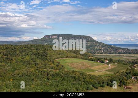 La collina di Badacsony alla fine di agosto, Ungheria Foto Stock