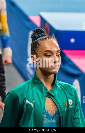 Melbourne, Australia. 15 dicembre 2014. L'australiana Elena Chipizubov è stata vista durante la Melbourne Artistic Gymnastics World Cup alla John Cain Arena. (Foto di Alexander Bogatirev/SOPA Image/Sipa USA) Credit: Sipa USA/Alamy Live News Foto Stock