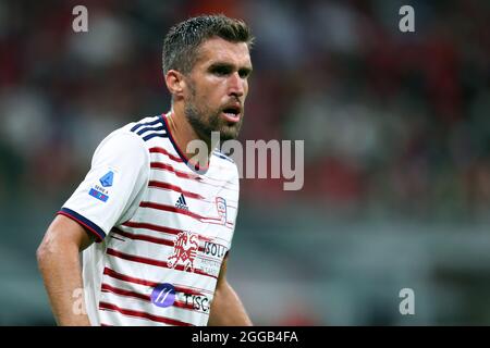 Milano, Italia. 29 agosto 2021. Kevin Strootman di Cagliari Calcio guarda durante la serie UNA partita tra AC Milan e Cagliari Calcio allo Stadio Giuseppe Meazza . Foto Stock