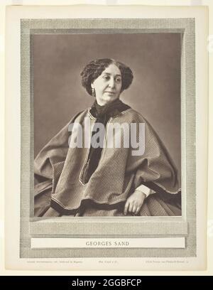 Georges Sand (nato Amantine Lucile Aurore Dupin, romanziere francese, 1804-1876), 1864. Woodburytype, dal periodico "Galerie Contemporaine Litt&#xe9;raire, Artistique" (1877), volume 2. Foto Stock