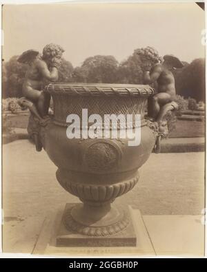 Versailles, Vase par Ballin, 1905. Un'opera fatta di stampa albumen. Foto Stock