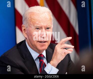 Washington, DC, Stati Uniti. 30 ago 2021. 30 agosto 2021 - Washington, DC, Stati Uniti: Il Presidente JOE BIDEN incontra virtualmente i governatori e i sindaci degli stati e delle città colpite dall'uragano Ida. (Credit Image: © Michael Brochstein/ZUMA Press Wire) Foto Stock