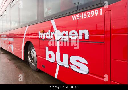 Il lancio dei nuovi autobus a idrogeno a zero emissioni inquinanti per Londra. Gli autobus progettati appositamente per il trasporto di Londra utilizzando tecnologie all'avanguardia Foto Stock