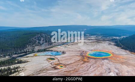 Antenna della Grande Primavera prismatica di Yellowstone Foto Stock