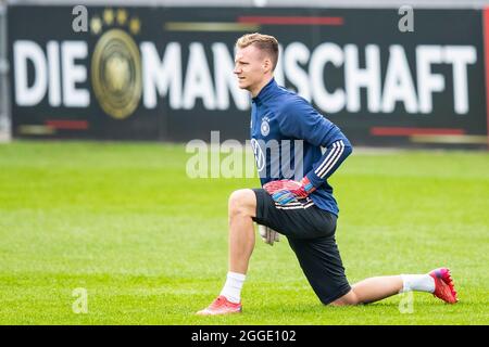 Stoccarda, Germania. 31 ago 2021. Calcio, nazionale, allenamento, GAZI Stadium: Bernd Leno in azione. La DFB undici si recherà a San Gallo per la partita di apertura del 01.09.2021 come terzo del gruppo nel round di eliminazione per la Coppa del mondo 2022. Credit: Tom Weller/dpa/Alamy Live News Foto Stock