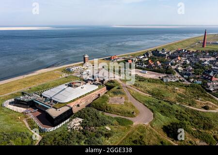 Fuco girato da Fort Kijkduin sopra il villaggio di New Den Helder al faro Huisduinen, chiamato il lungo Jaap e il Mare del Nord, Nieuw Den Foto Stock