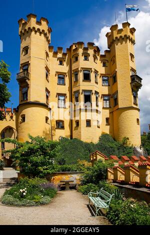 Hohenschwangau Castello, Schwangau, Koenigswinkel, strada romantica, East Allgaeu, Allgaeu, Swabia, Baviera, Germania Foto Stock