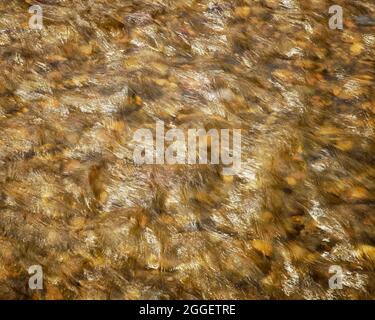 Luce applaiata sul Middle Patuxent River nella contea di Howard, Maryland Foto Stock